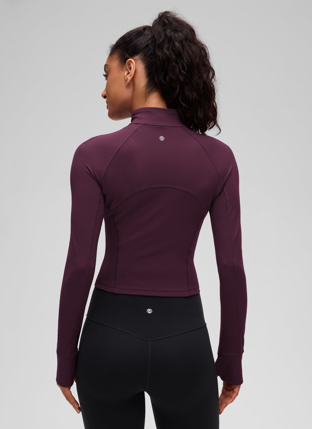 CRZ YOGA Damen Butterluxe Reißverschluss Langarmshirt mit Daumenloch Dunkellila