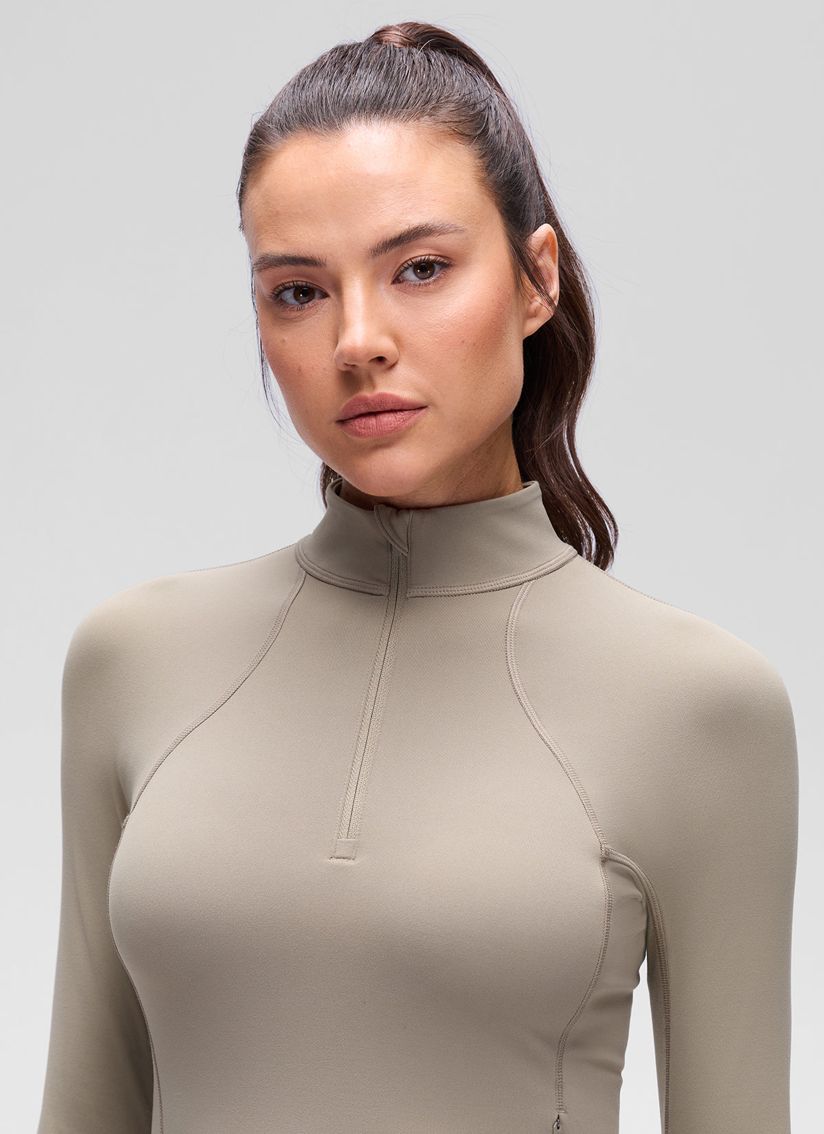 CRZ YOGA Damen Butterluxe Reißverschluss Langarmshirt mit Daumenloch Warmes Aschgrau