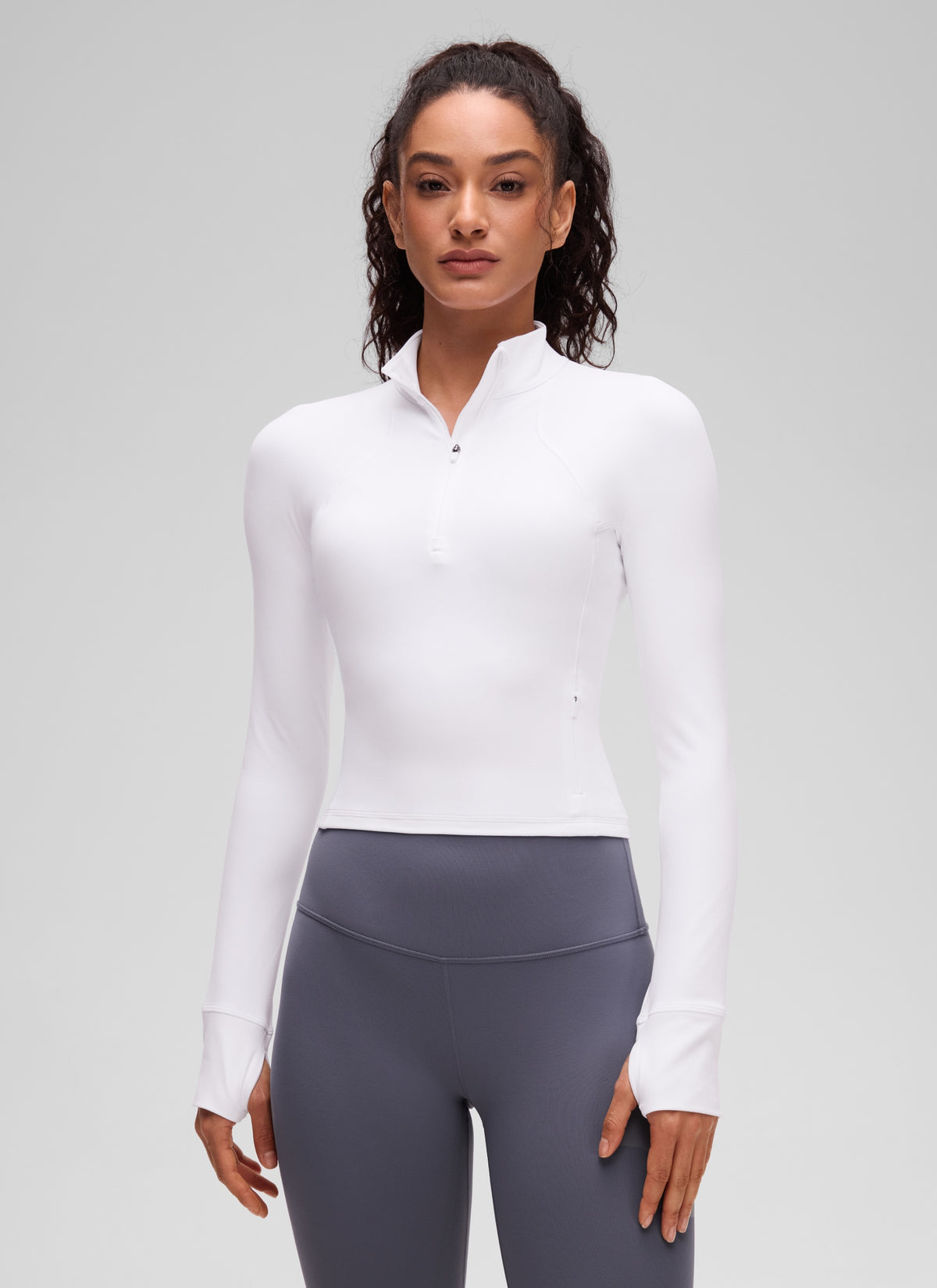 CRZ YOGA Damen Butterluxe Reißverschluss Langarmshirt mit Daumenloch Weiss