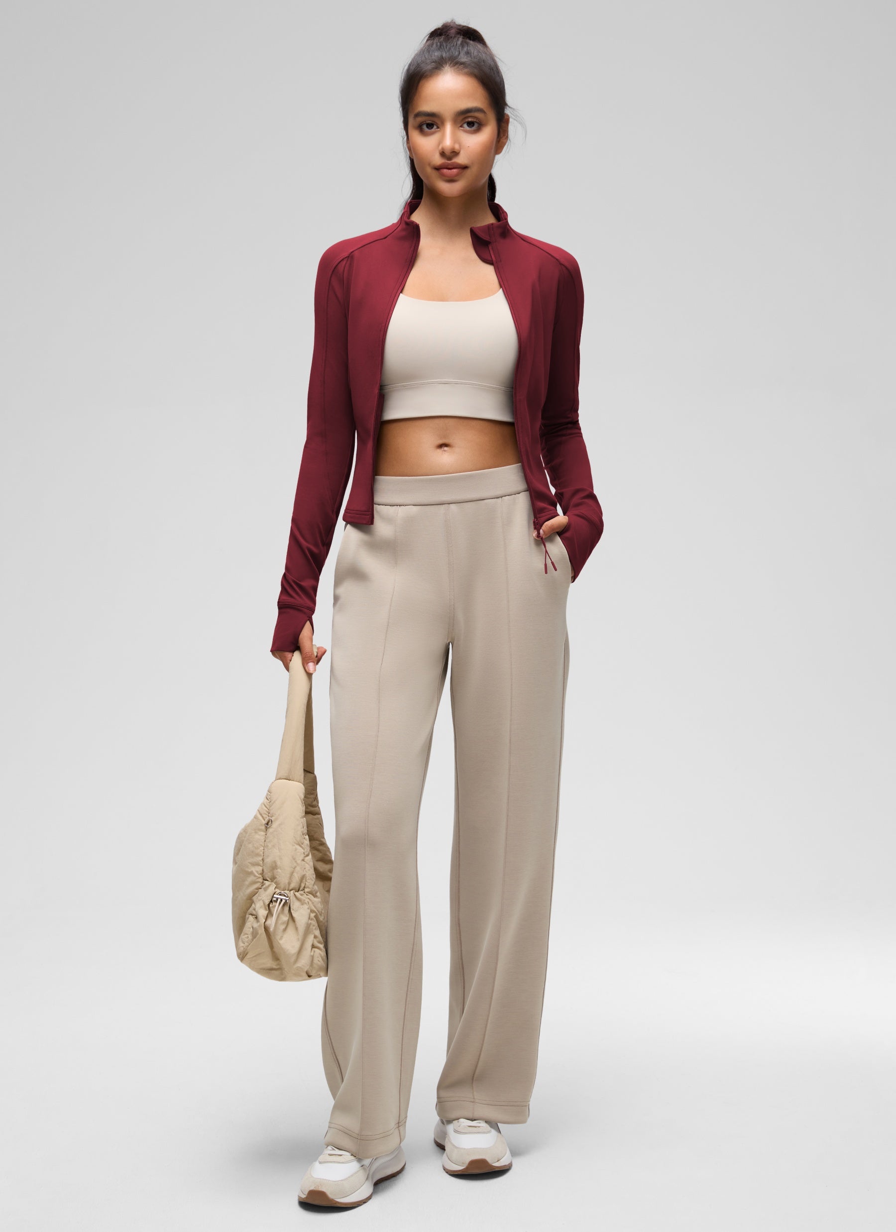CRZ YOGA Damen Butterluxe Full Zipper Sport Jacke mit Daumenloch Burgund-Bucht @model_info:Q1
